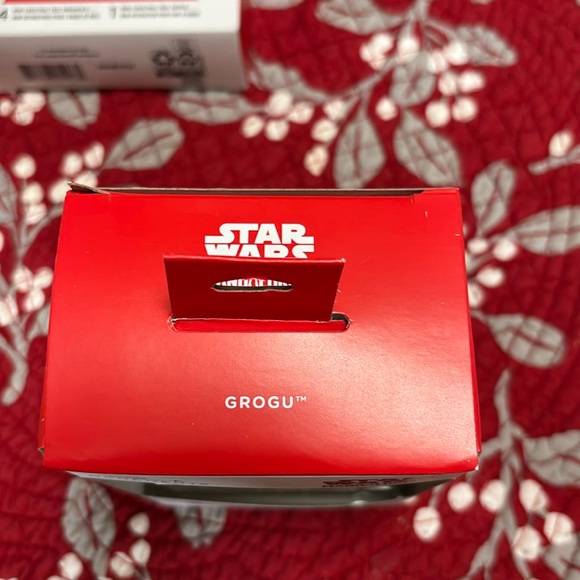 New! Hallmark ornament. Grogu! Star Wars Mandalorian - Picture 4 of 6